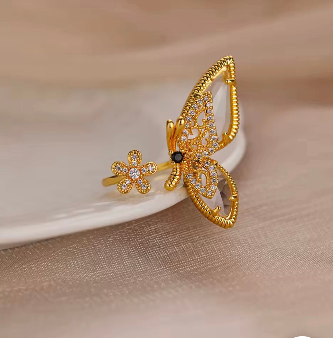 Bague papillon